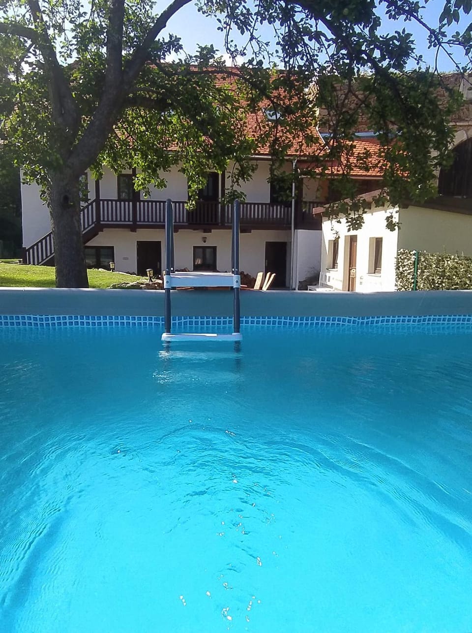 Property building, Swimming pool