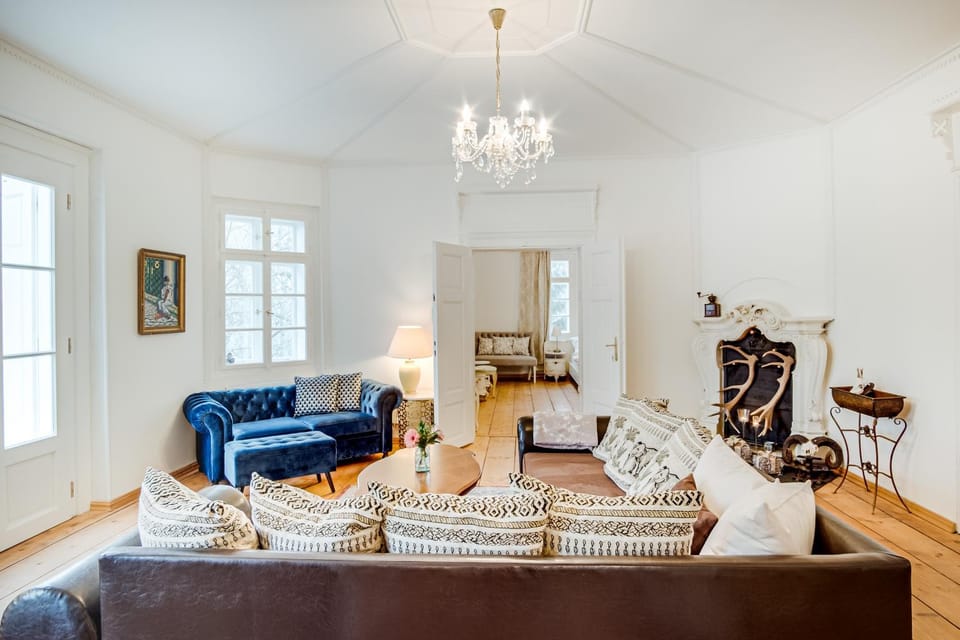 Lovecký zámeček pod Milešovkou Villa in Saxony
