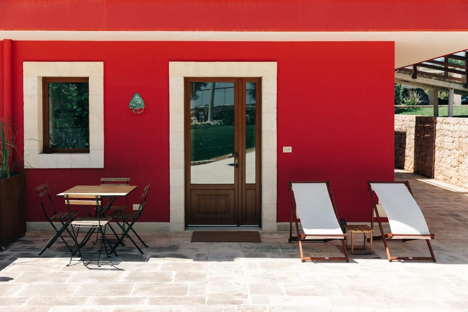 Patio, Day, View (from property/room), Dining area, sunbed