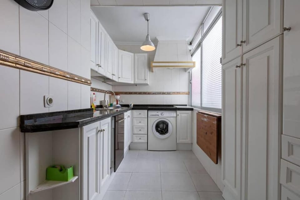 Triana Maestro Deluxe by Valcambre Apartment in Seville