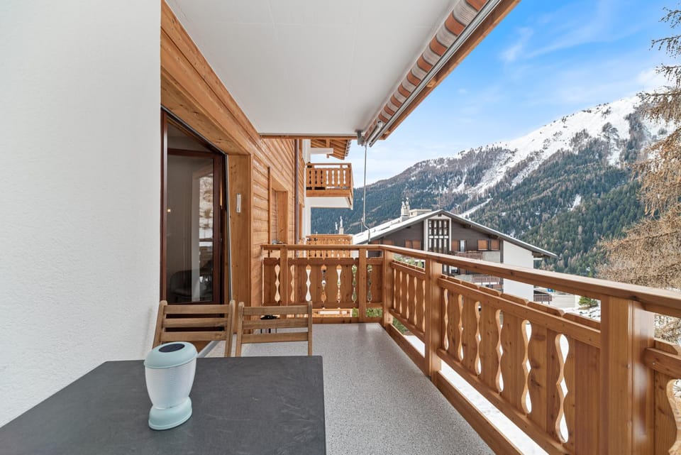 Appartement chaleureux à Ovronnaz Apartment in Canton of Vaud