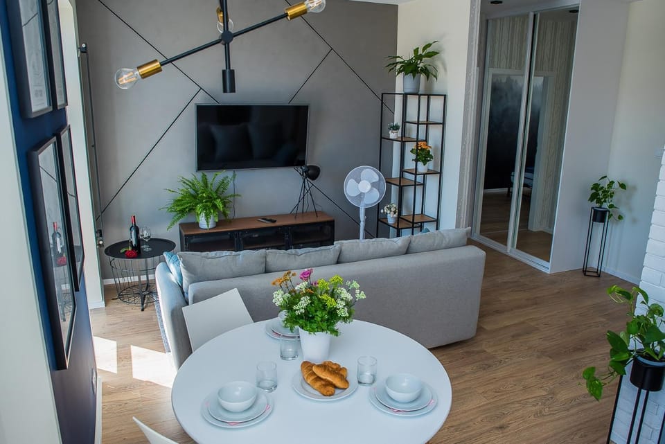 EASY RENT Apartments - Plac Targowy, Centrum 24h Check-in, Widok na Zamek Apartment in Masovian Voivodeship