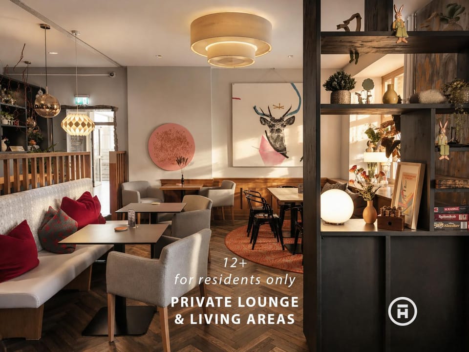 Communal lounge/ TV room, Lounge or bar