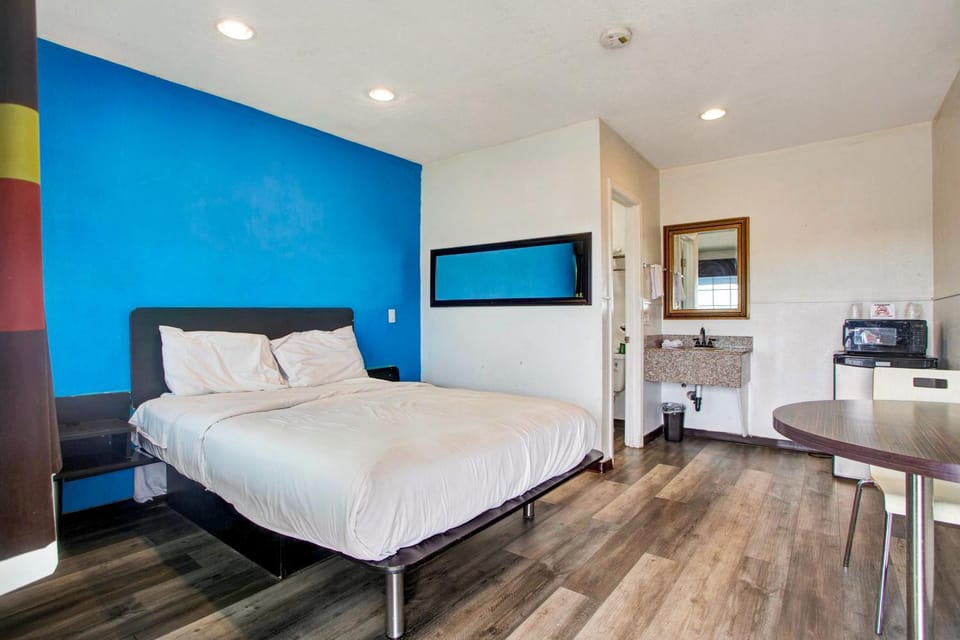 High Desert Inn Motel in Hesperia