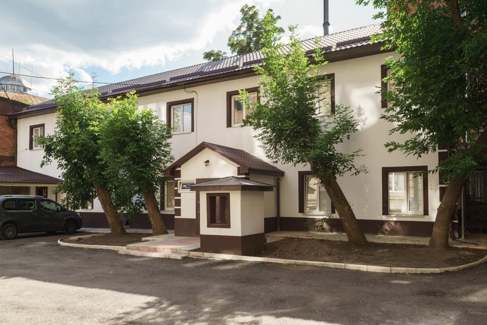 Property building, Facade/entrance