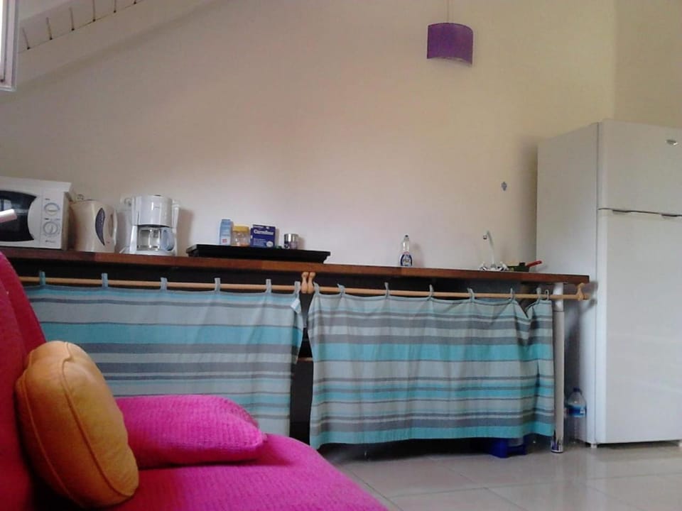 STUDIO Grande Anse 4 pers - proche centre Apartment in Leeward Islands