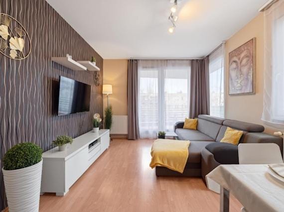 VIP MINI RESORT,Private Parking & Balcony Apartment in Budapest