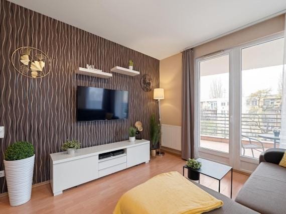 VIP MINI RESORT,Private Parking & Balcony Apartment in Budapest