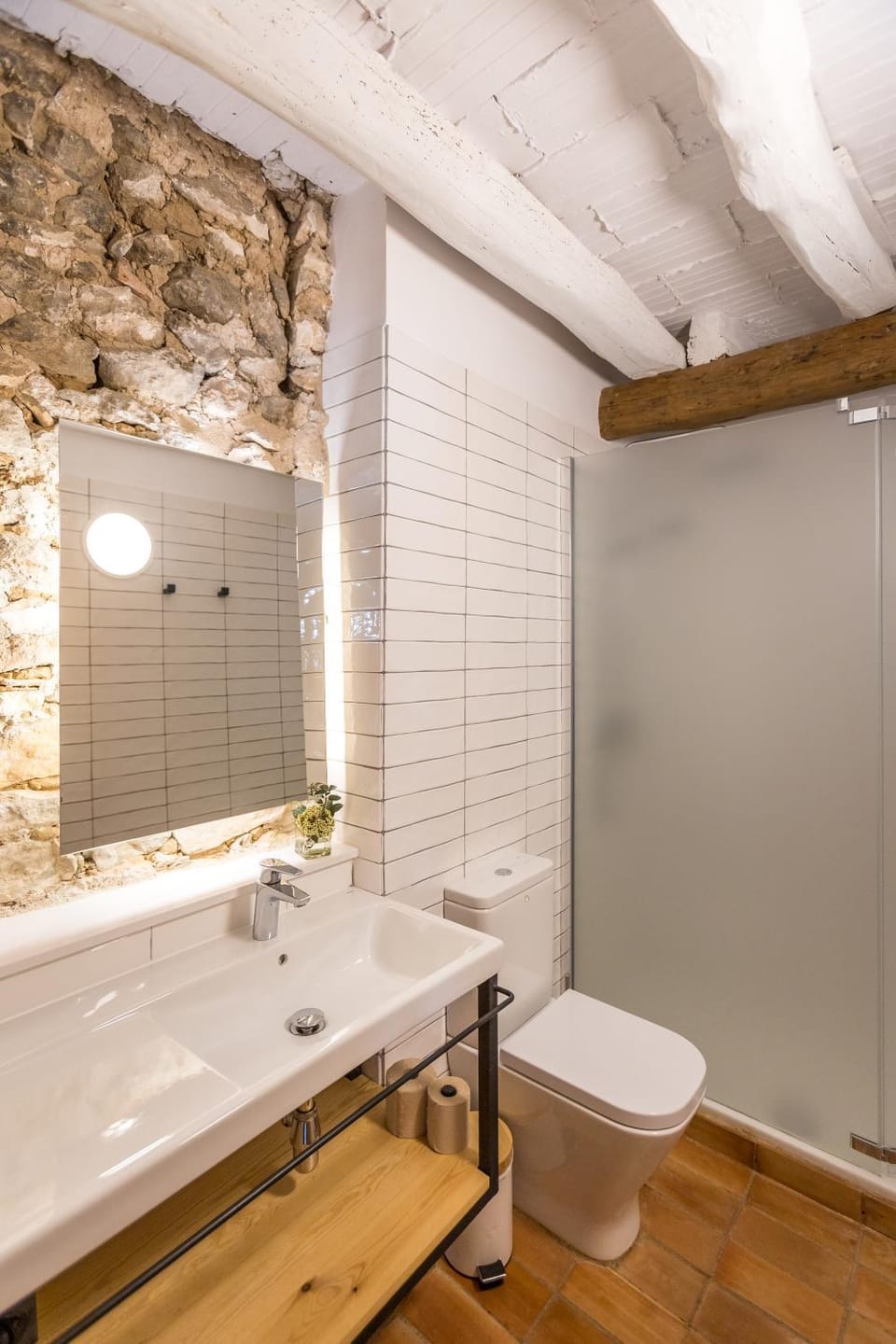 Shower, Toilet, Bathroom, towels