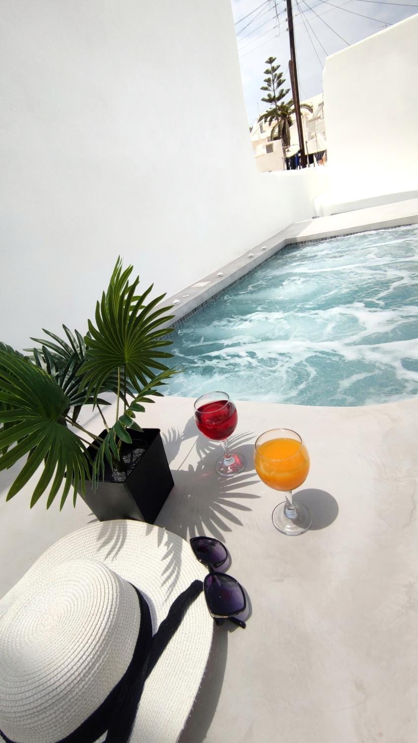 Patio, Hot Tub, Pool view