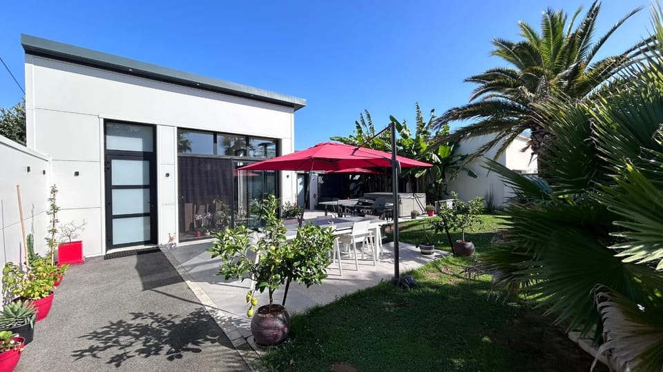 Maison de 102m² sur terrain clos terrasse Jacuzzi House in Brittany