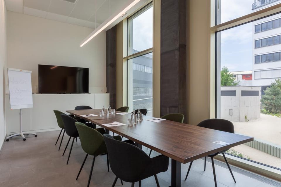 Meeting/conference room