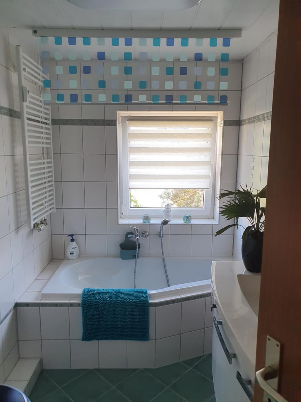 Bathroom, Bath