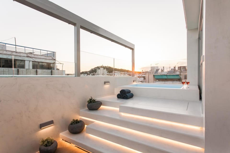 Balcony/Terrace, Swimming pool