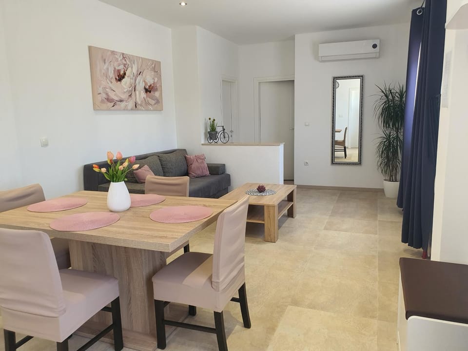 Apartment Radoš Apartment in Split-Dalmatia County