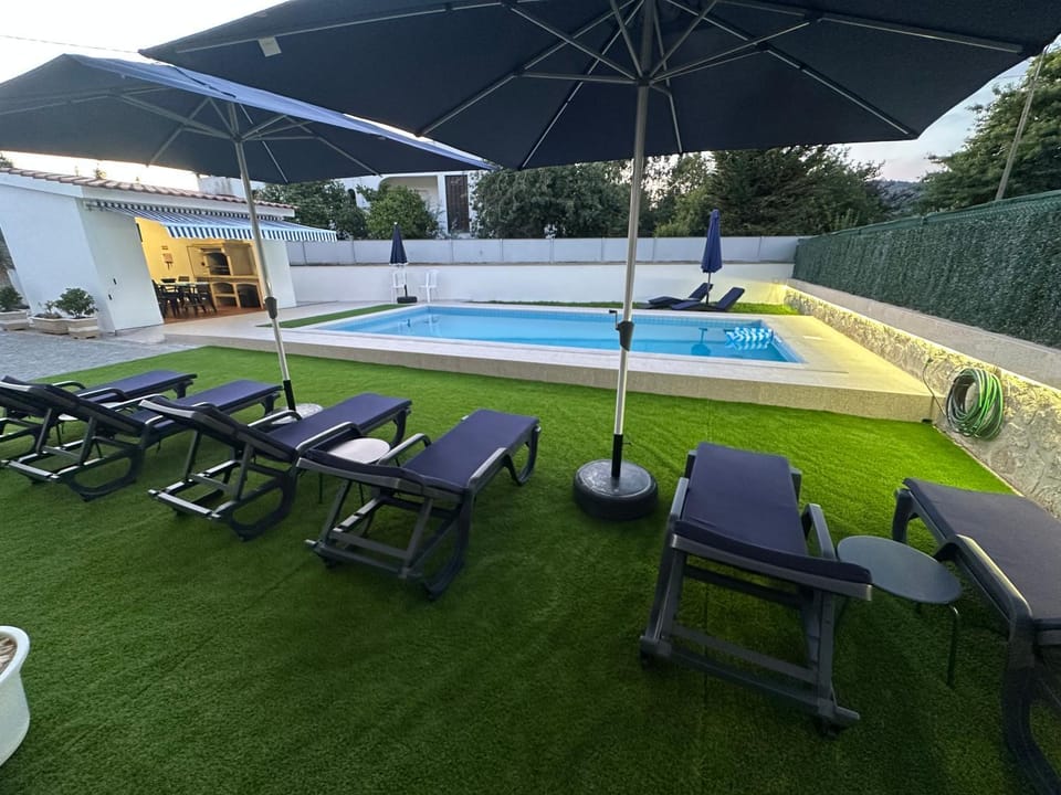 Day, Garden, Garden view, Pool view, Swimming pool, Swimming pool, sunbed