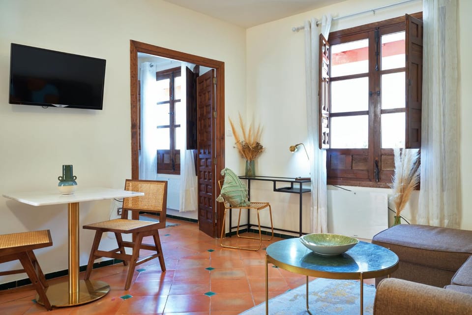 Anali - Hostatel Apartment in Granada