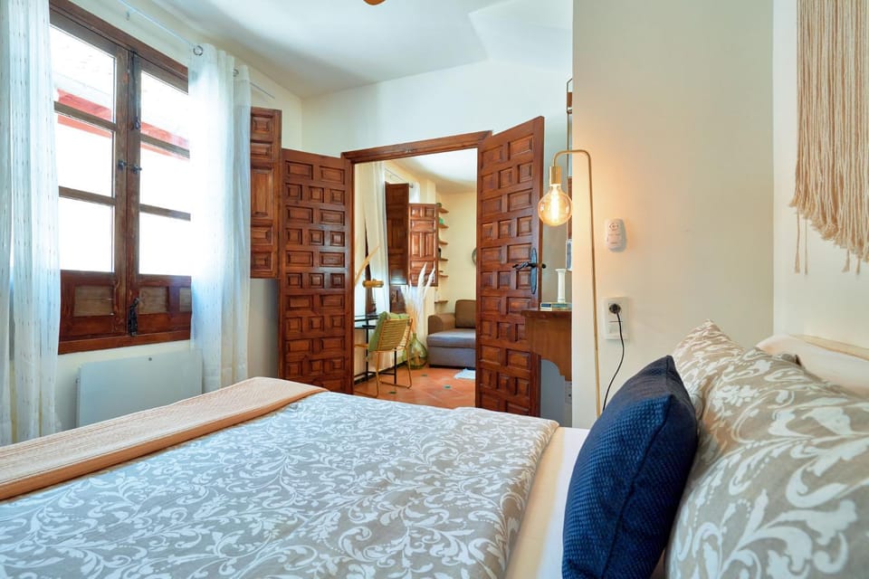 Anali - Hostatel Apartment in Granada