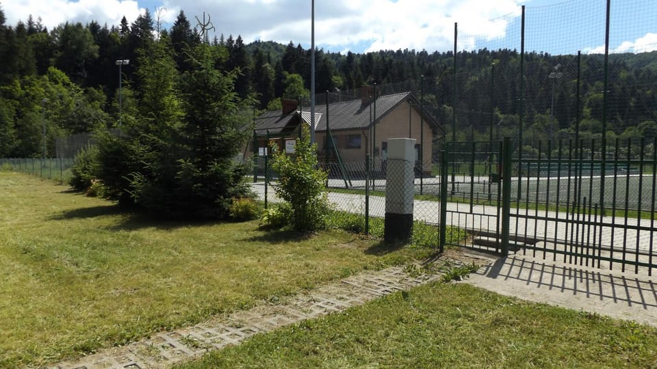 Domek letniskowy przy Orliku Cisna działka House in Slovakia