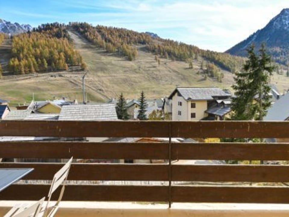 Appartement 3 pièces, 8 pers, parking, balcon sud, animaux acceptés, Montgenèvre - FR-1-266-160 Apartment in Montgenèvre