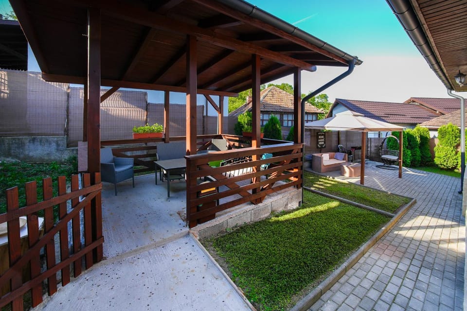 CASA DODO Bed and Breakfast in Romania