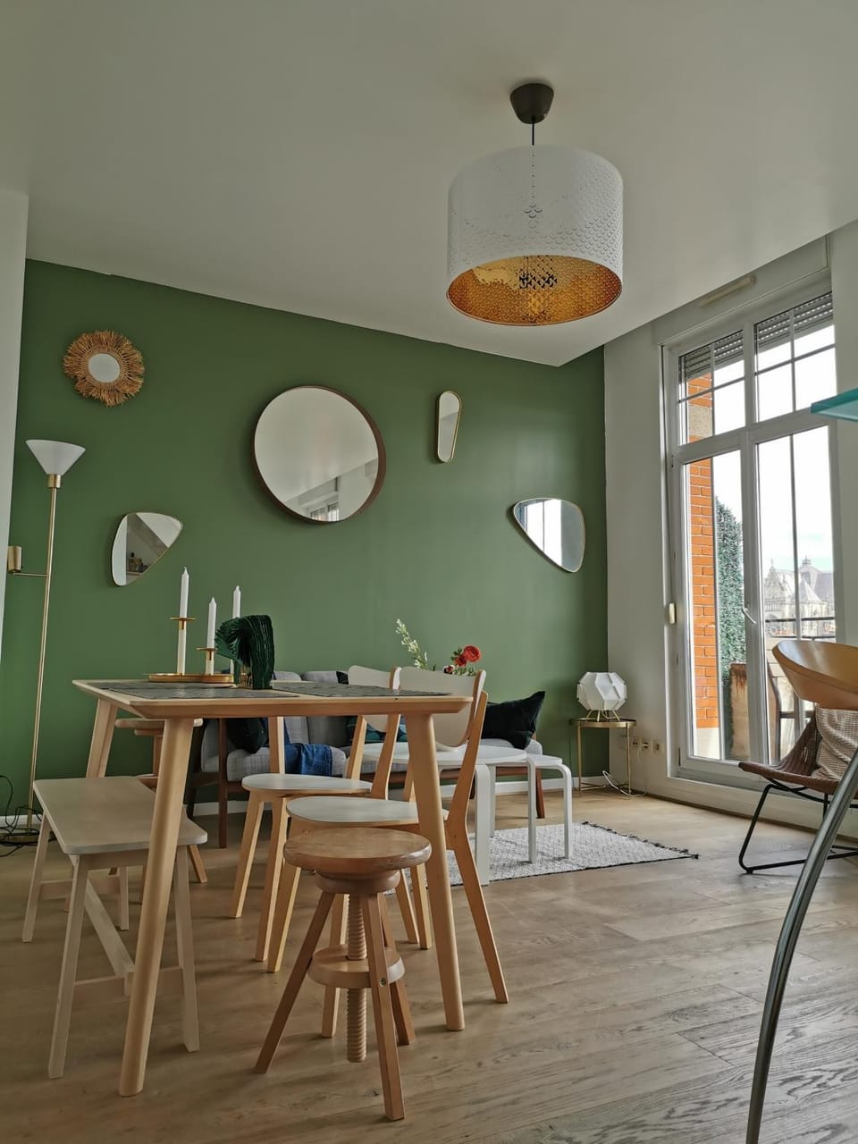 Living room, Dining area
