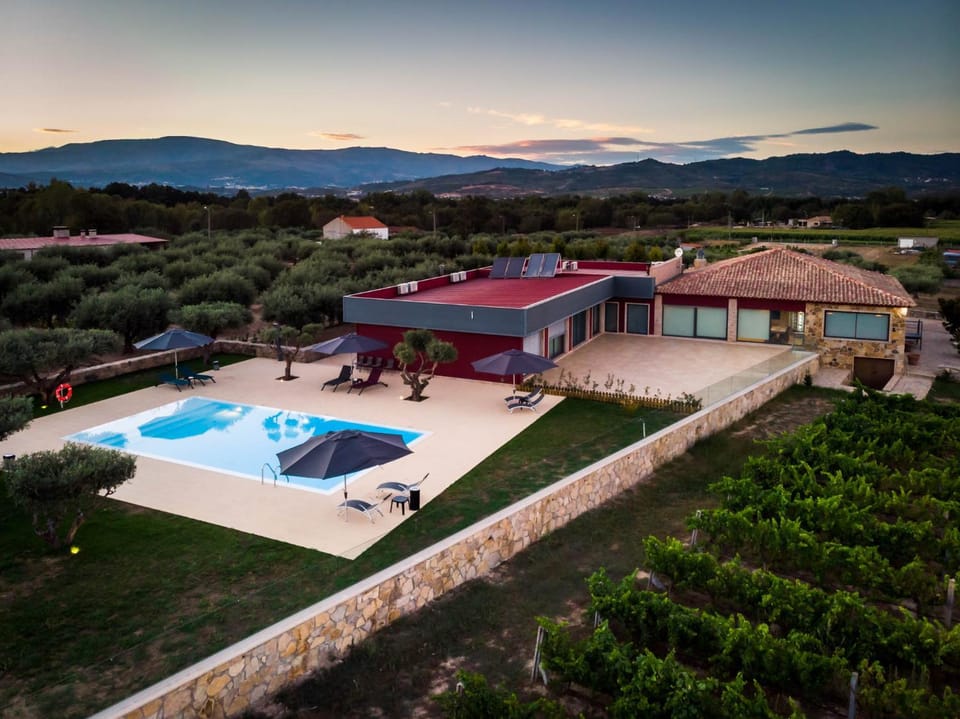 Property building, Natural landscape, Mountain view, Swimming pool