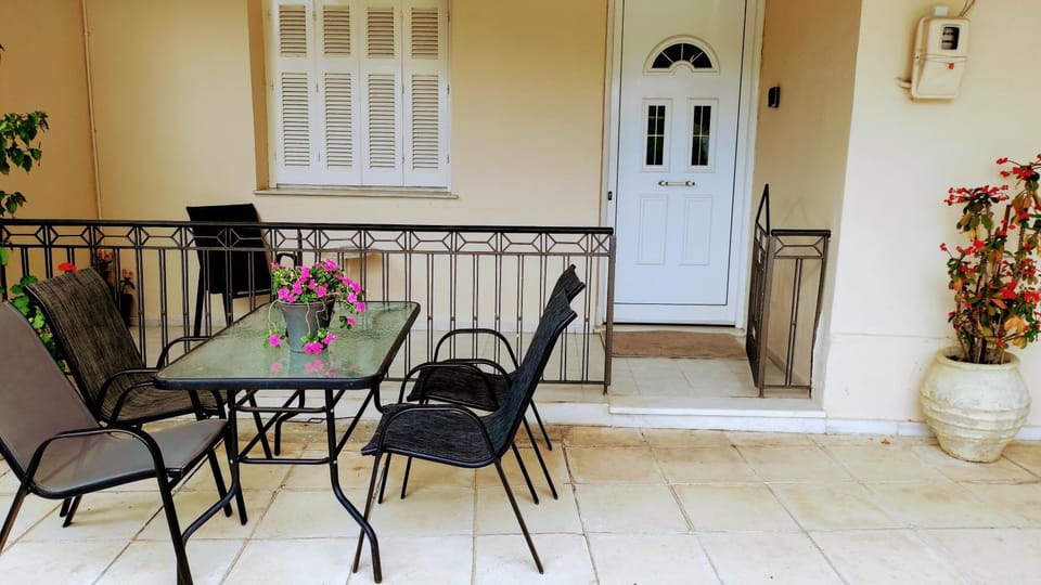 Ευρύχωρο σπίτι στην Πάτρα Apartment in Peloponnese, Western Greece and the Ionian