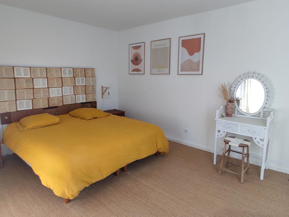 Suite privee Tavel - Le Mas de l Acacia Bed and Breakfast in Rochefort-du-Gard