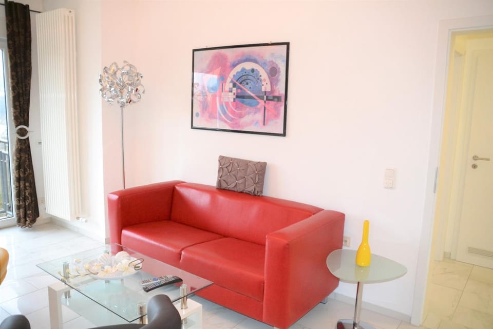 Living room, Photo of the whole room, Seating area