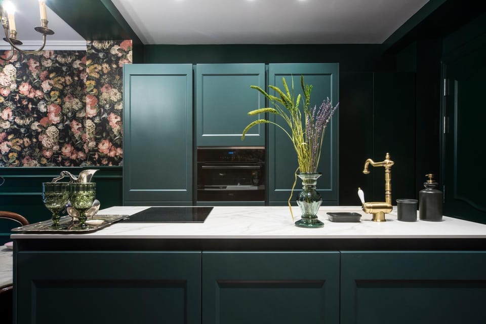Kitchen or kitchenette