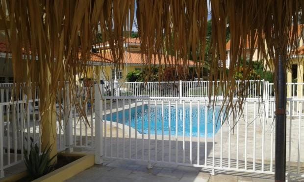 Maison en résidence privée avec piscine accès plage House in Les Trois-Îlets