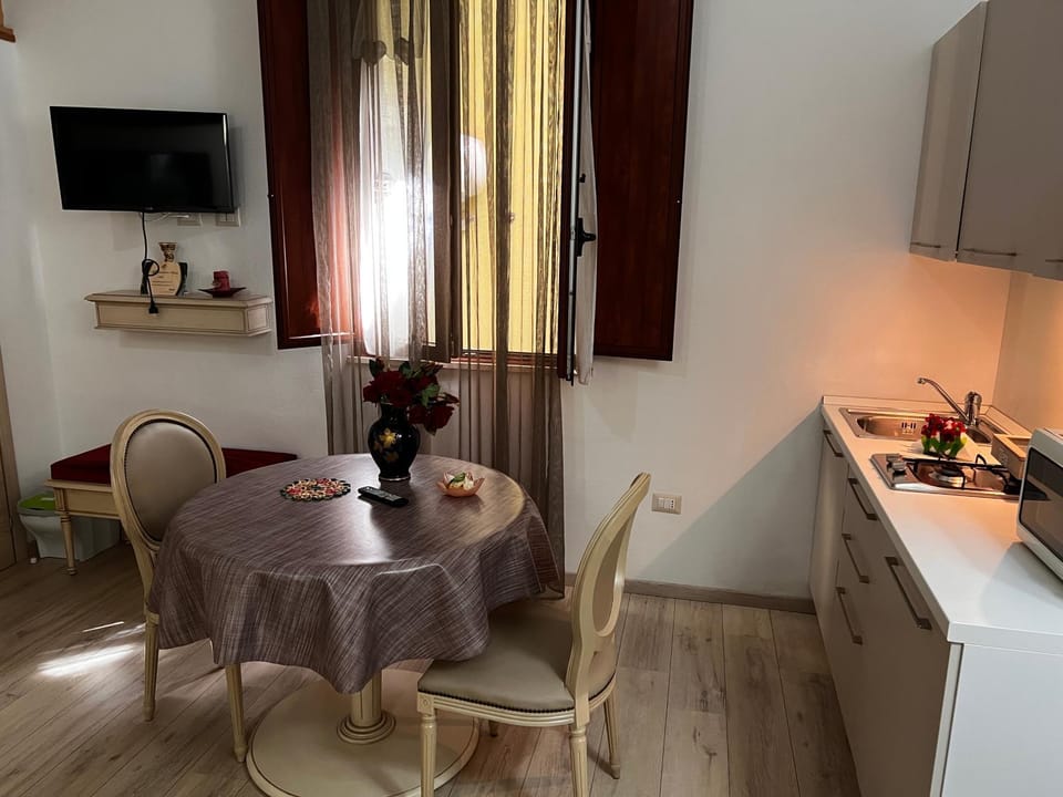 Appartamentino Louis Bed and Breakfast in Cagliari