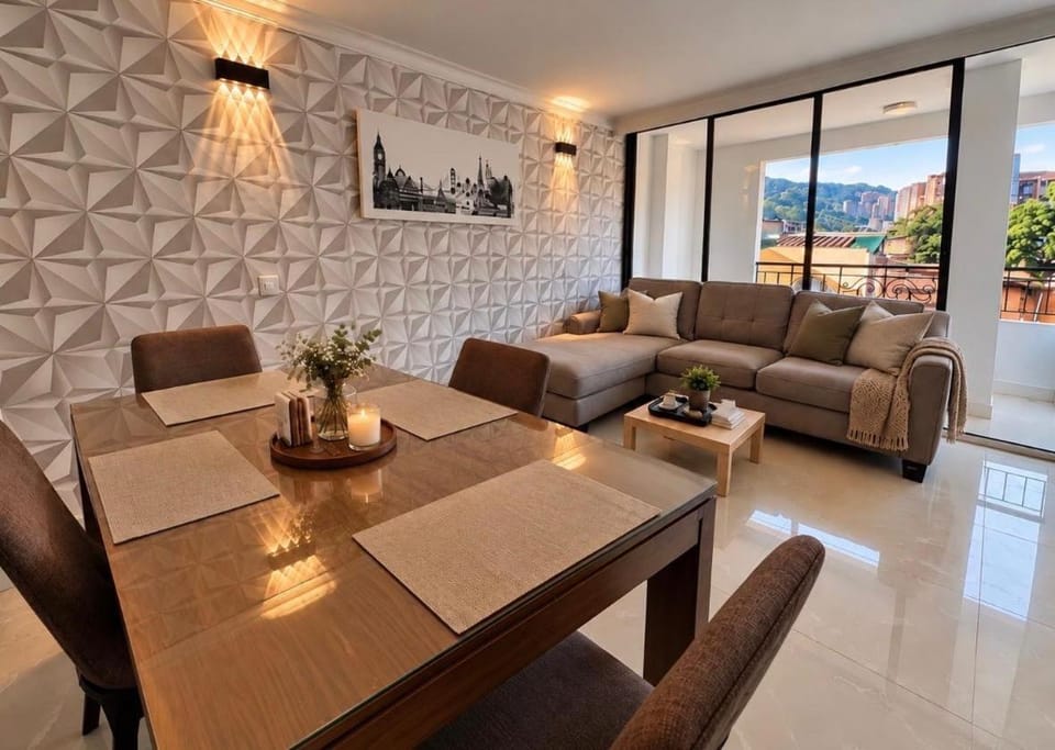 Disfruta de la comodidad como un Hotel 5 Estrellas Apartment in Envigado