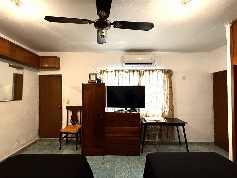 Bathroom, TV and multimedia, internet, air conditioner