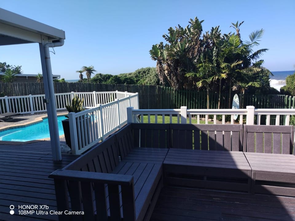 Patio, Day, Natural landscape, View (from property/room), Pool view, Sea view, Swimming pool