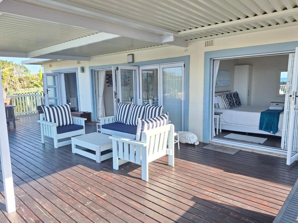 Patio, Seating area