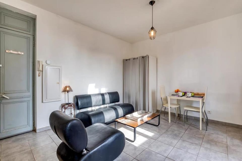 "Doux Refuge" Meublé Tourisme 3*Garage optionnel Apartment in Béziers