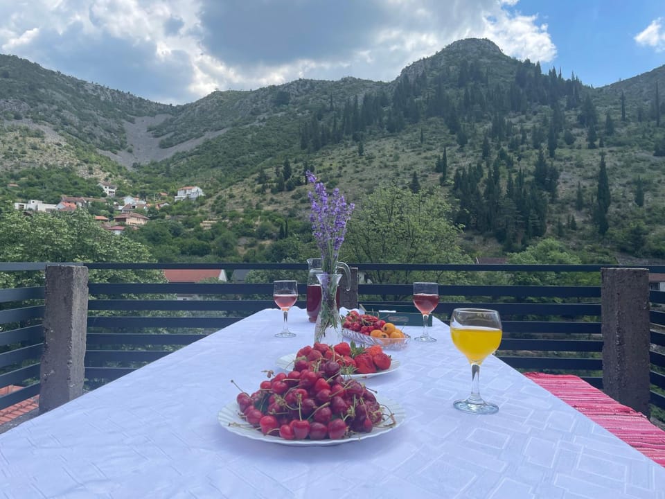 Apartmani Stolac Hostel in Dubrovnik-Neretva County