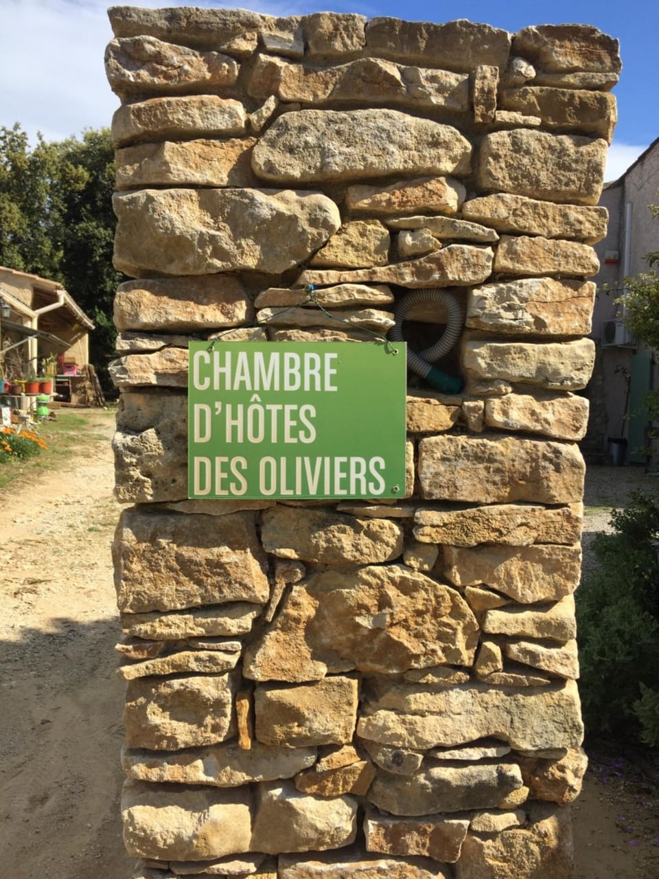 chambre d’hôtes des oliviers Bed and Breakfast in Provence