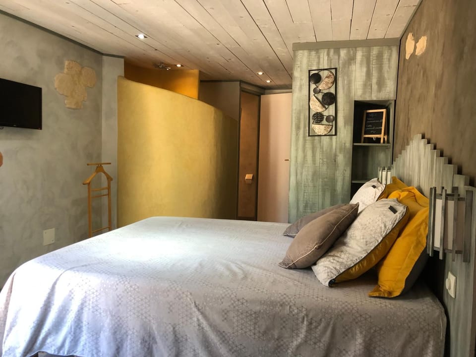 chambre d’hôtes des oliviers Bed and Breakfast in Provence