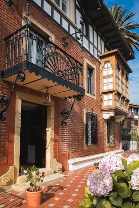 Villa colonial Jardin Algorta centro Puerto Viejo Apartment in Basque Country