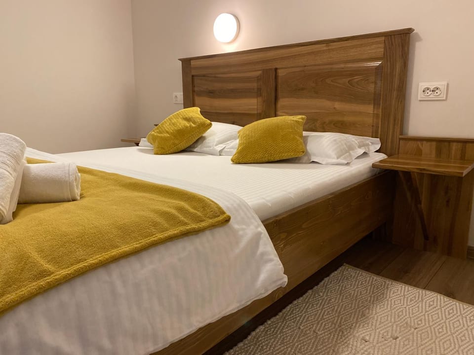 Hanul Ursilor Bed and Breakfast in Hungary
