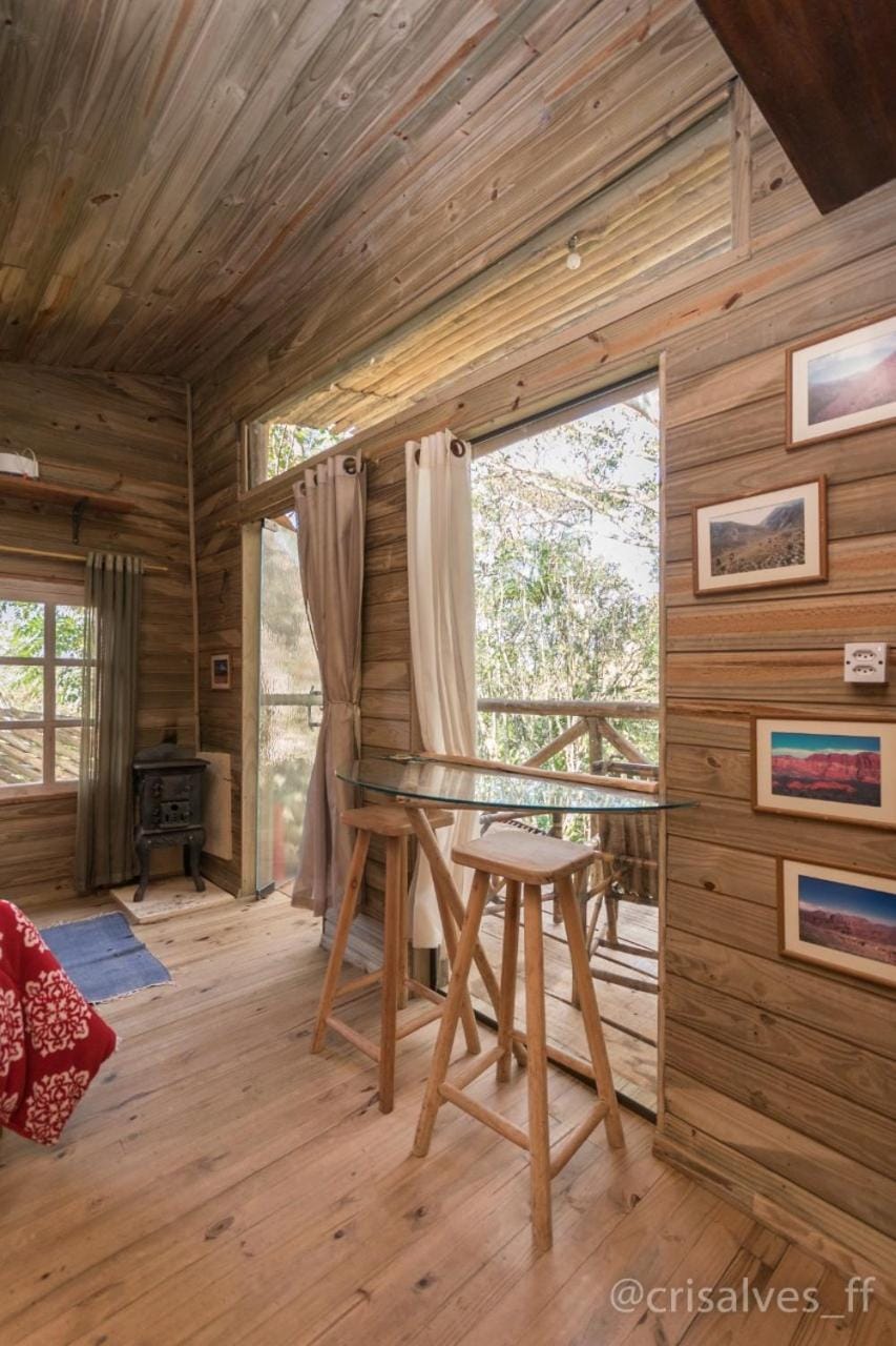 Chalé Envidraçado no Itaimbezinho Nature lodge in State of Santa Catarina