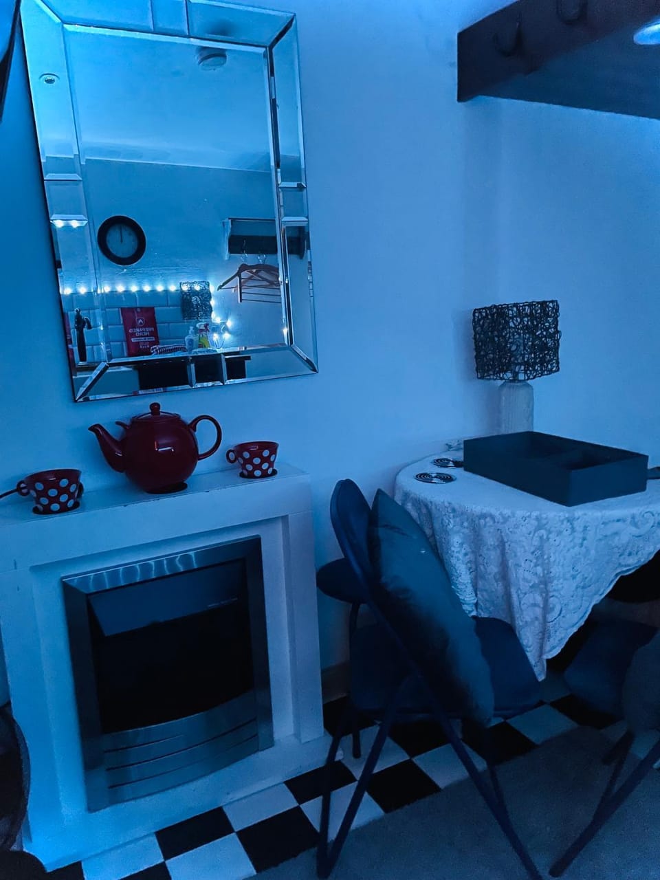 The Treehouse Apartment in England