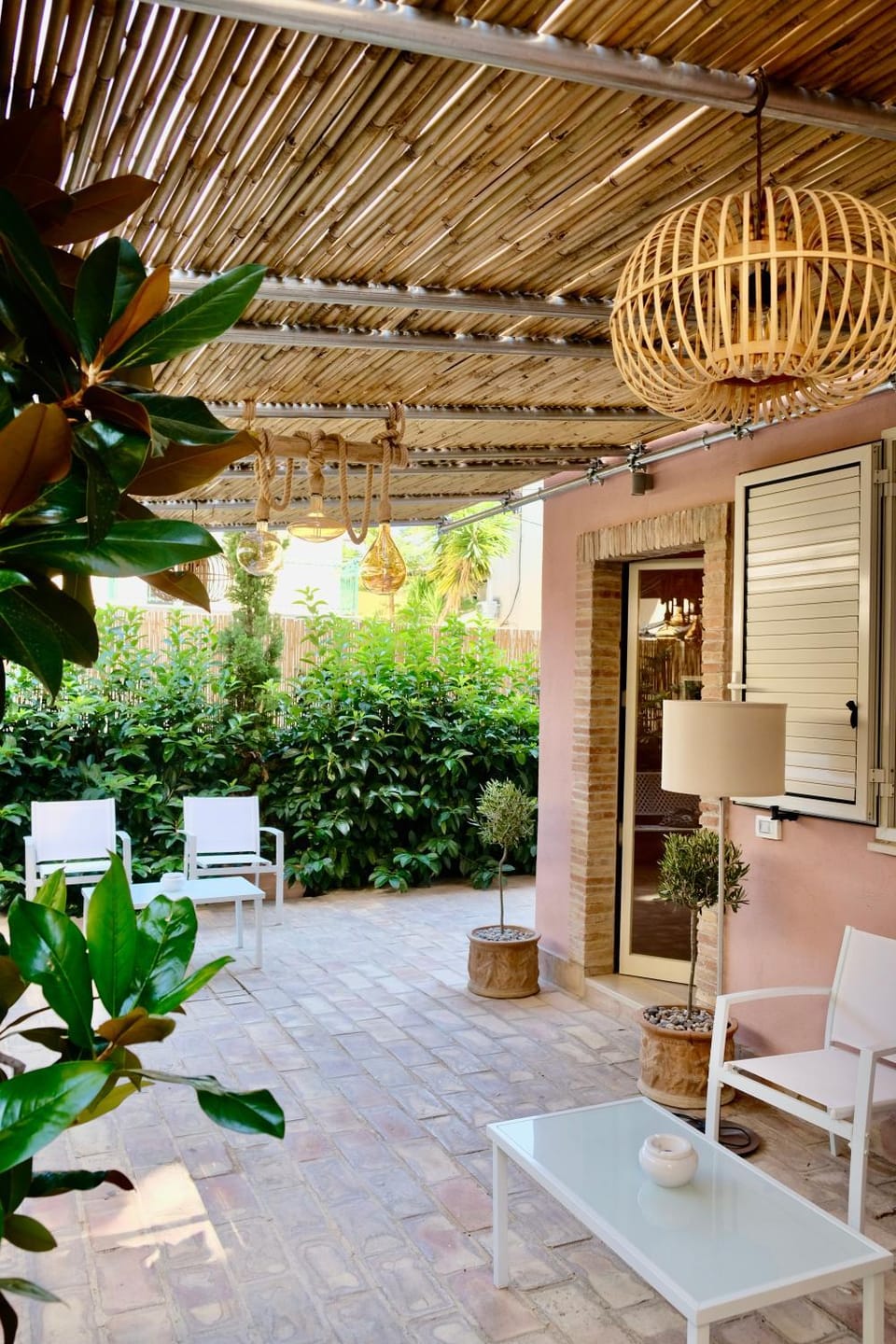 Property building, Garden, Breakfast