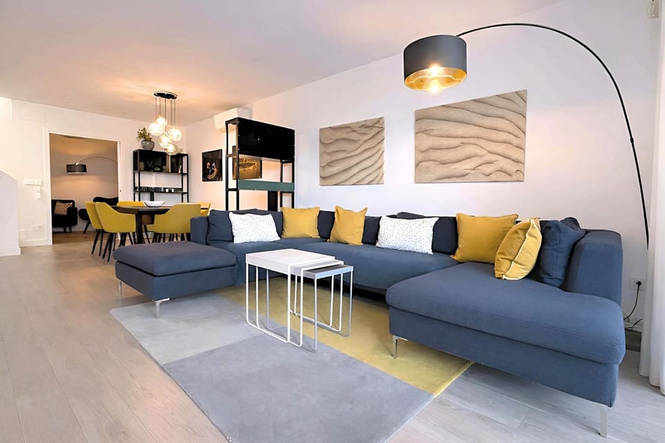 TV and multimedia, Living room, Dining area, heating, internet, air conditioner
