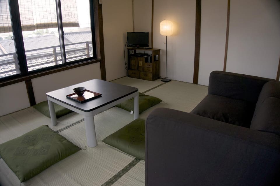 Communal lounge/ TV room, Living room