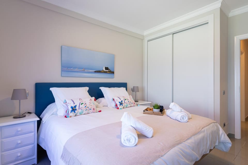 Other, Photo of the whole room, Decorative detail, Sea view