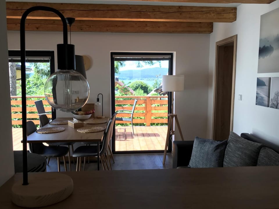Nearby landmark, Balcony/Terrace, Living room, Dining area